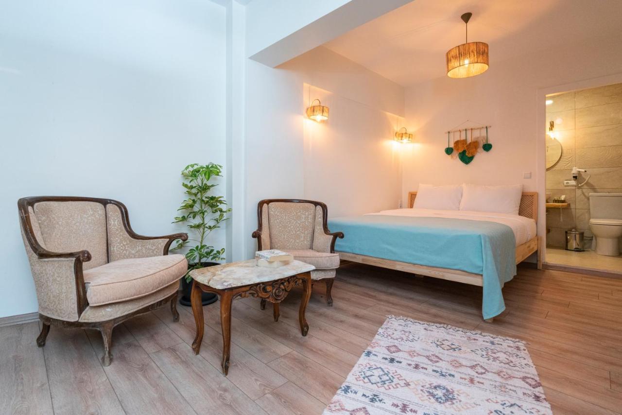 Aya Butik Otel Adalar Exteriör bild
