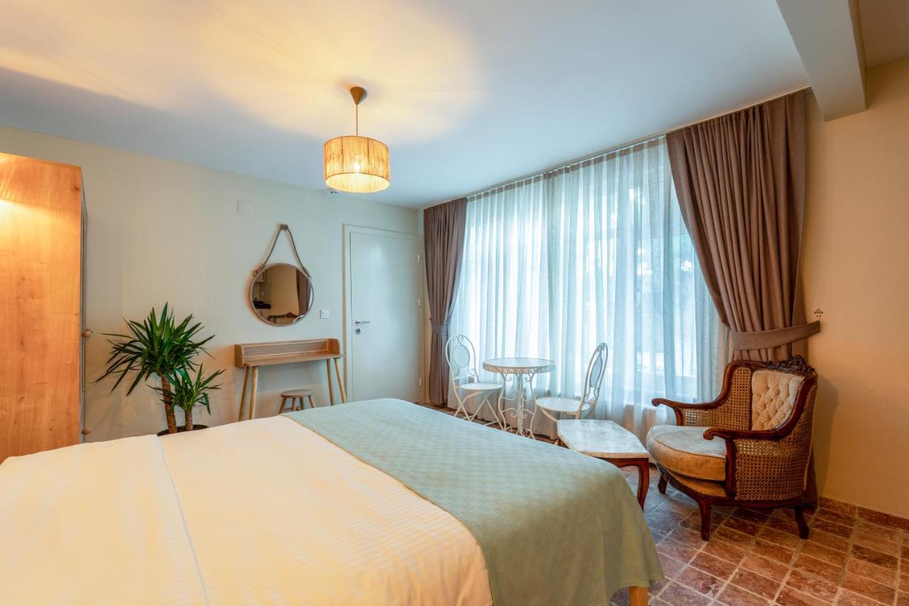 Aya Butik Otel Adalar Exteriör bild