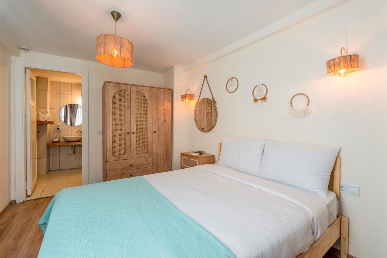 Aya Butik Otel Adalar Exteriör bild