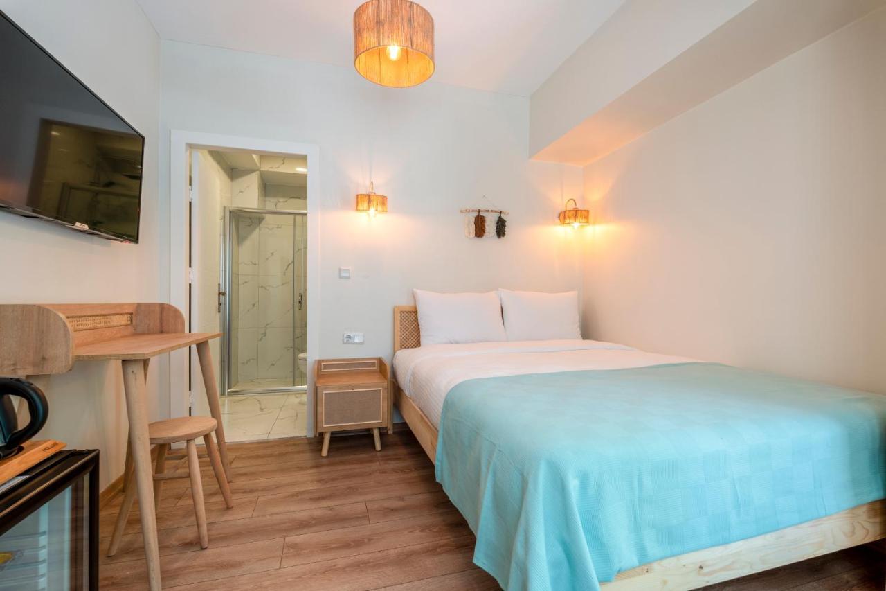 Aya Butik Otel Adalar Exteriör bild