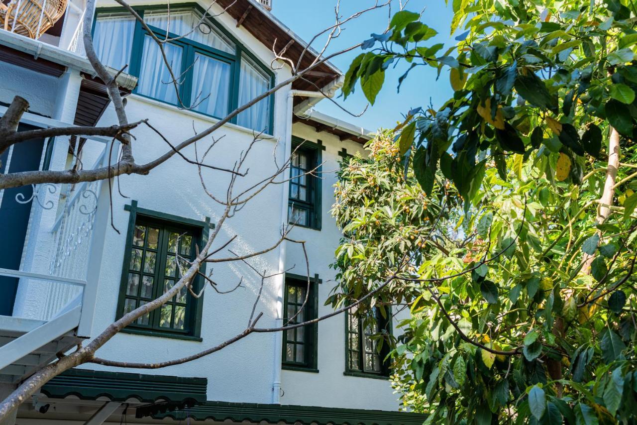 Aya Butik Otel Adalar Exteriör bild