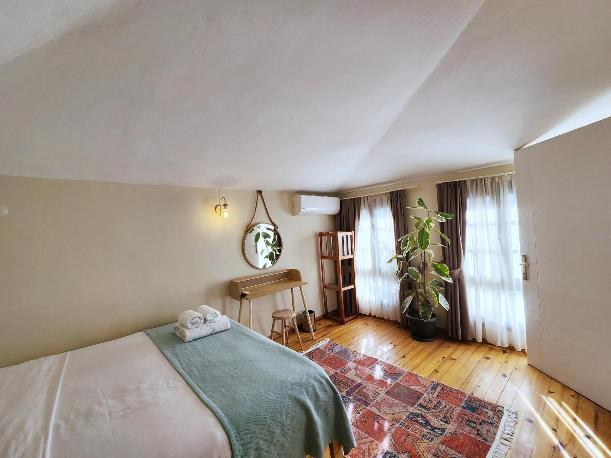 Aya Butik Otel Adalar Exteriör bild