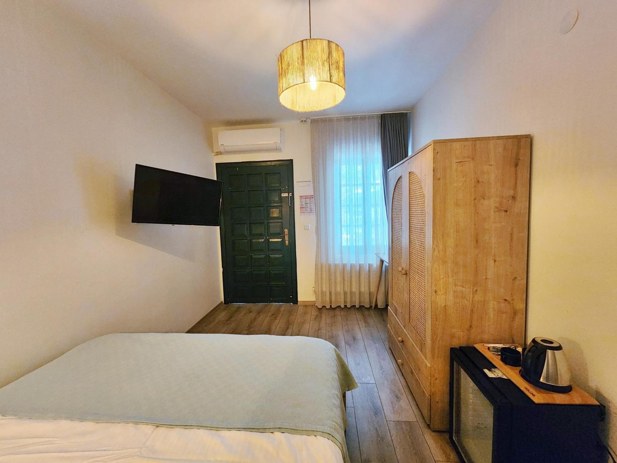 Aya Butik Otel Adalar Exteriör bild
